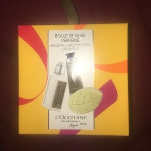 L’occitane gift ball